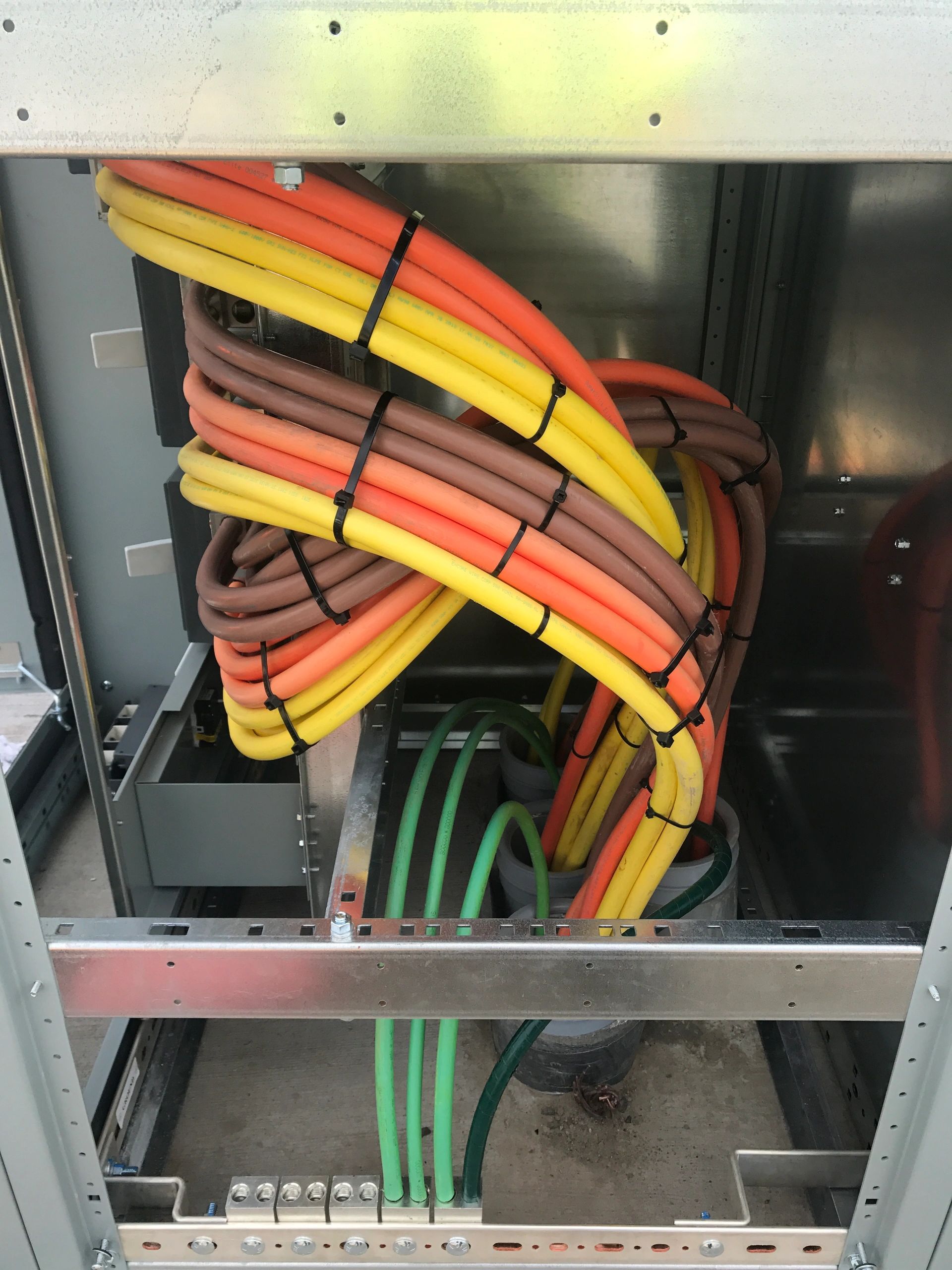 Color-coded electrical wiring installation